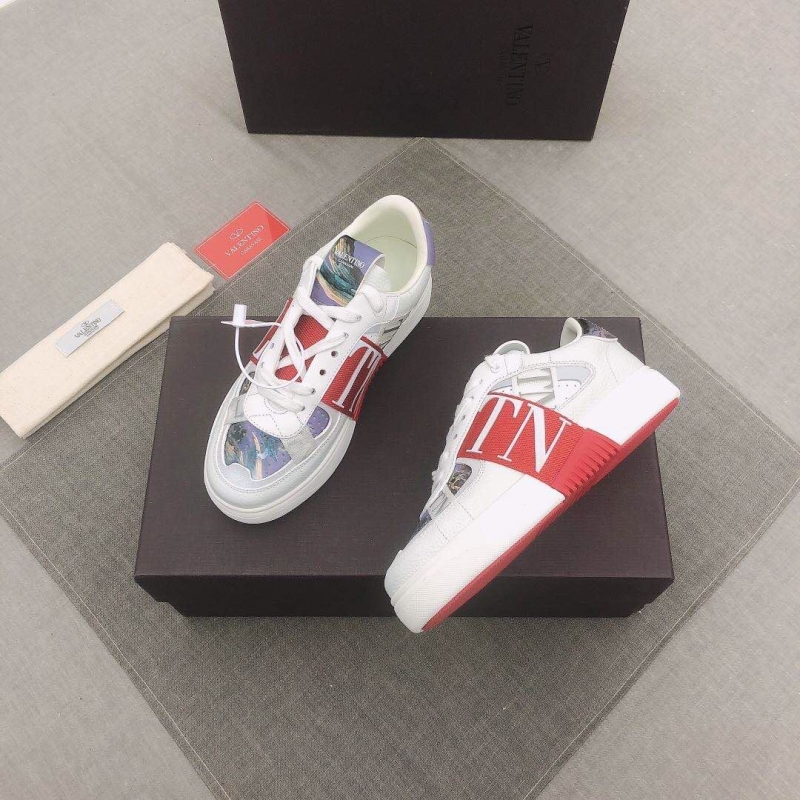 Valentino Sneakers